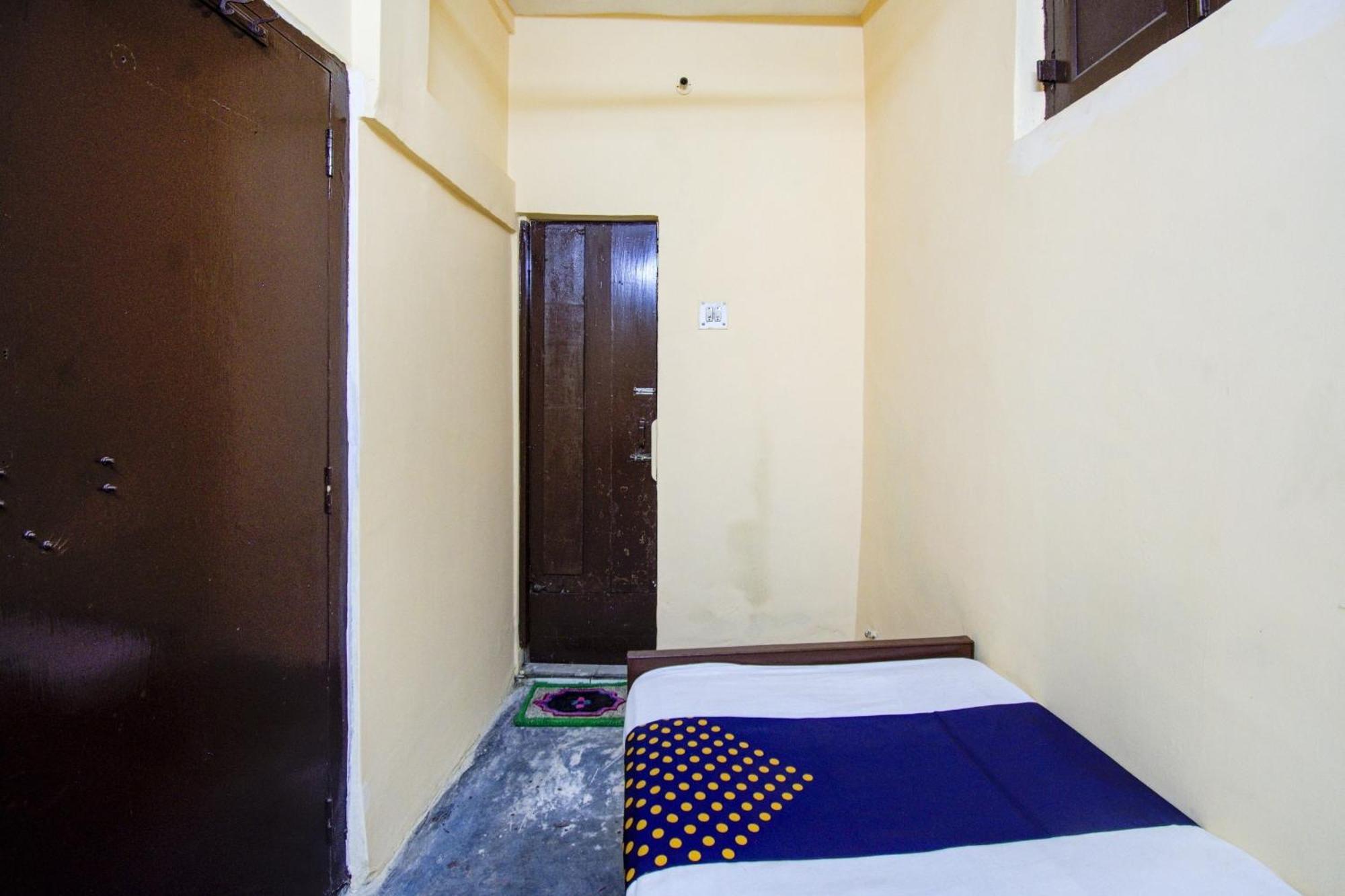 Spot On Dear Hotel Calcutta Calcutta Bara Bazar Exterior photo